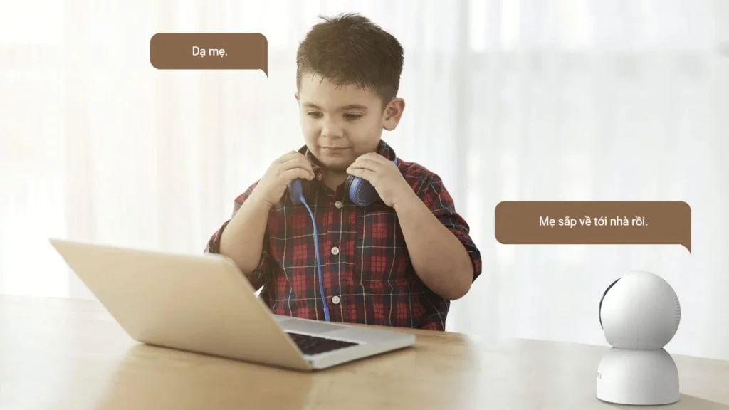 Camera Xiaomi C400 Gọi thoại hai chiều theo thời gian thực với tính năng giảm tiếng ồn thông minh được bật để đàm thoại rõ ràng