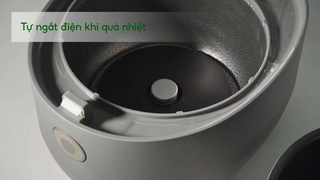 Nồi Cơm Điện Tử Cuckoo (CR-0675F_UGUGCRVN) 1.08L Xám Tự ngắt điện khi quá nhiệt
