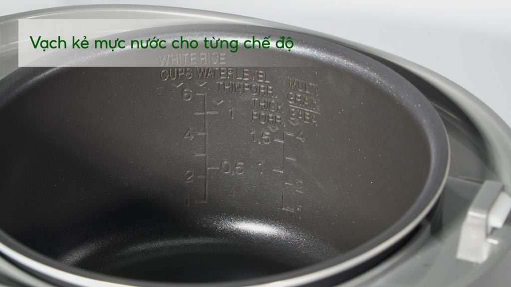Nồi Cơm Điện Tử Cuckoo (CR-0675F_UGUGCRVN) 1.08L Xám Vạch kẻ mực nước cho từng chế độ