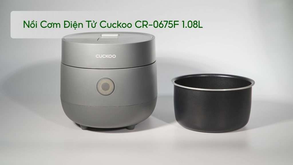 Nồi Cơm Điện Tử Cuckoo (CR-0675F_UGUGCRVN) 1.08L Xám bộ sản phẩm