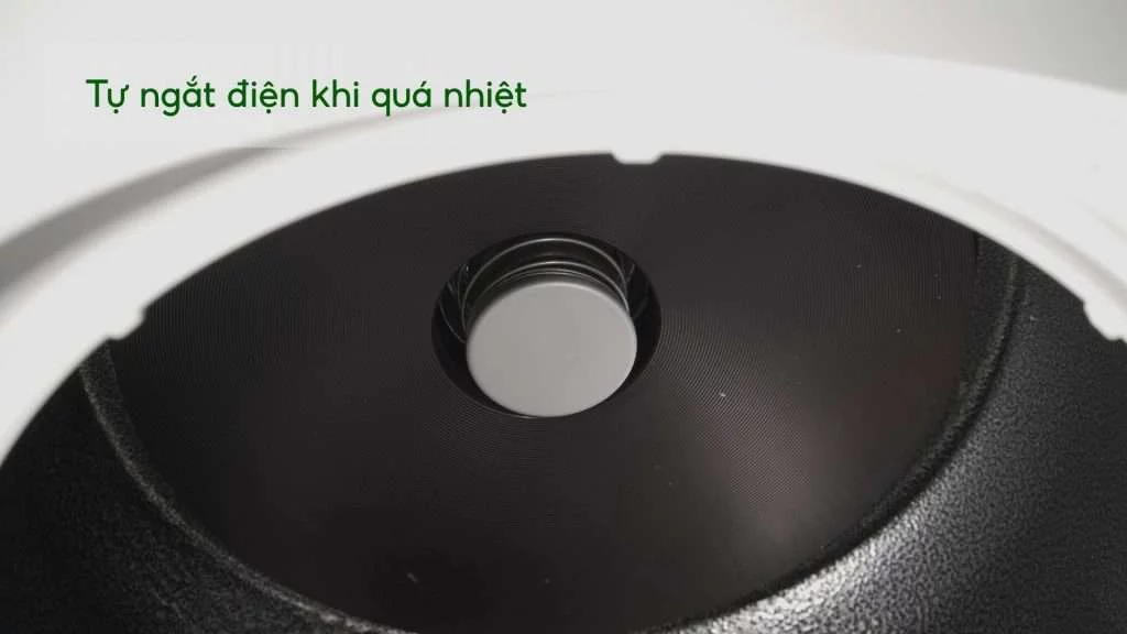 Nồi Cơm Điện Tử Cuckoo (CR-0675F_WHWHVNCV) 1.08L Trắng Tự ngắt điện khi quá nhiệt