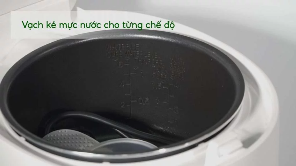 Nồi Cơm Điện Tử Cuckoo (CR-0675F_WHWHVNCV) 1.08L Trắng Vạch kẻ mực nước cho từng chế độ