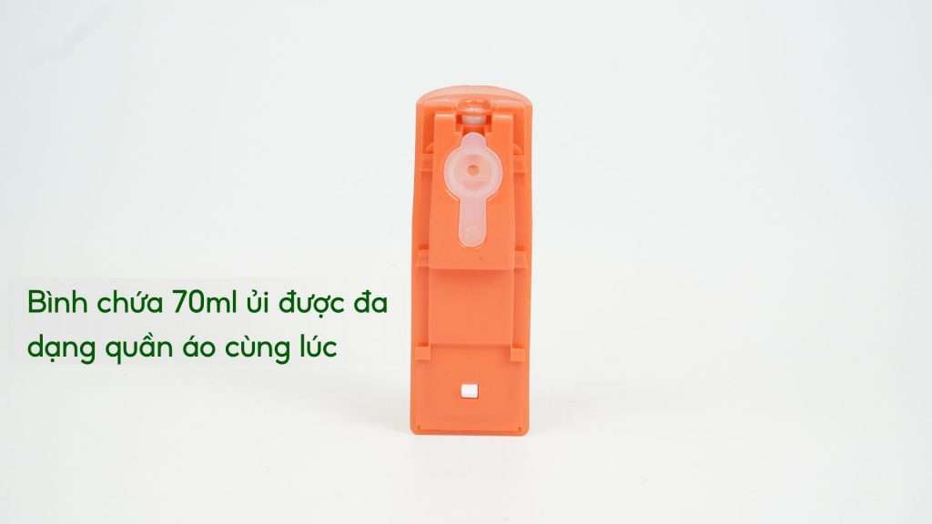 Bàn Ủi Hơi Nước Cầm Tay Tefal DT2022E1 70Ml Cam Bình chứa 70ml ủi được đa dạng quần áo cùng lúc