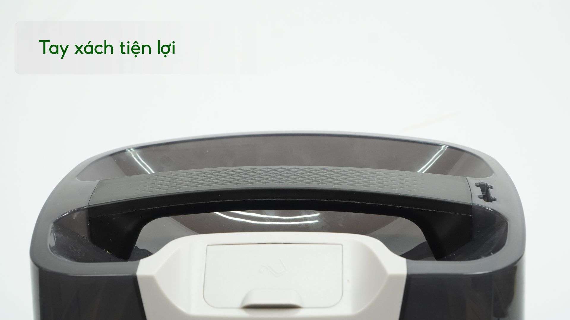 Bàn Ủi Hơi Nước Đứng Tefal Ixeo Plus QT1510E0 1L Tay xách tiện lợi