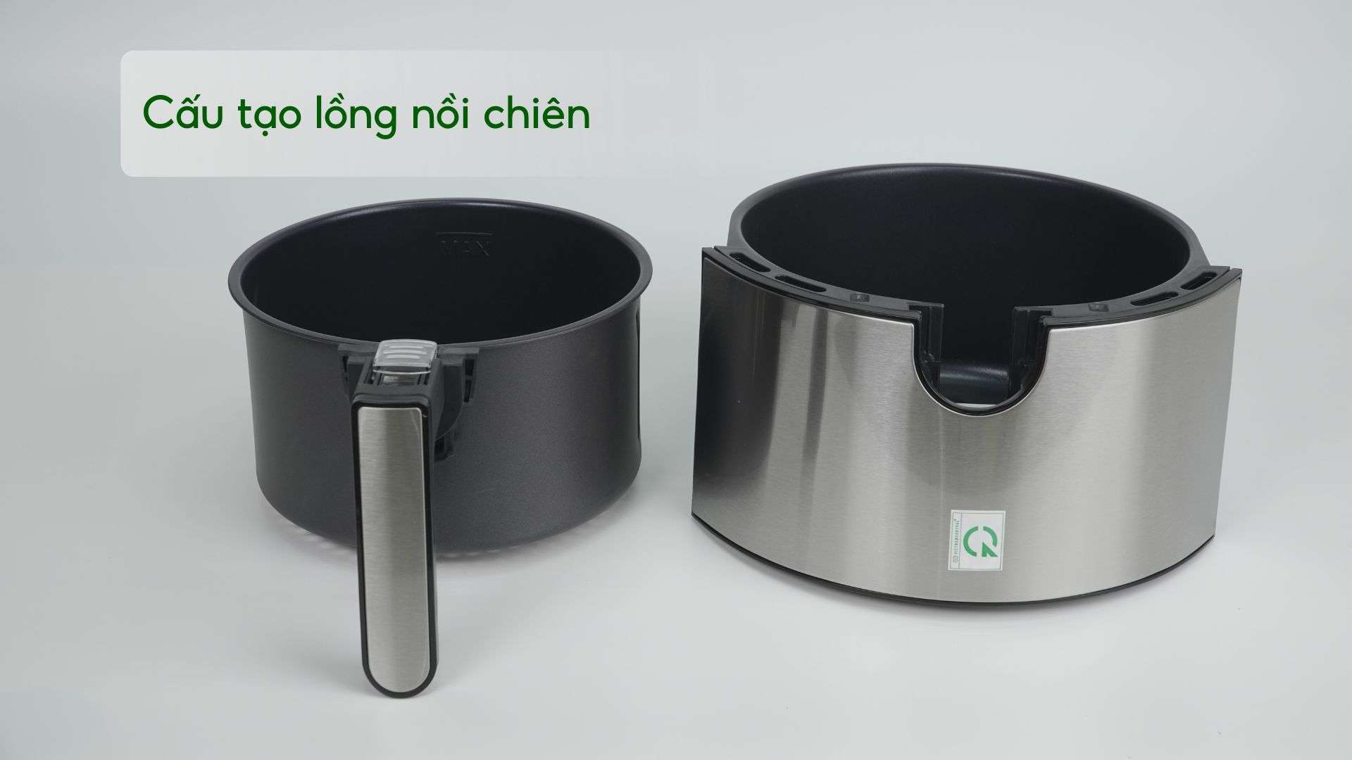 Nồi Chiên Không Dầu Cuckoo (CAF-F0410T_BKVNCV) 4.7L Đen Cấu tạo lồng nồi chiên