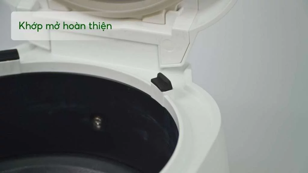 Nồi Cơm Điện Tử Tefal RK808168 1.5L Trắng Khớp mở hoàn thiện