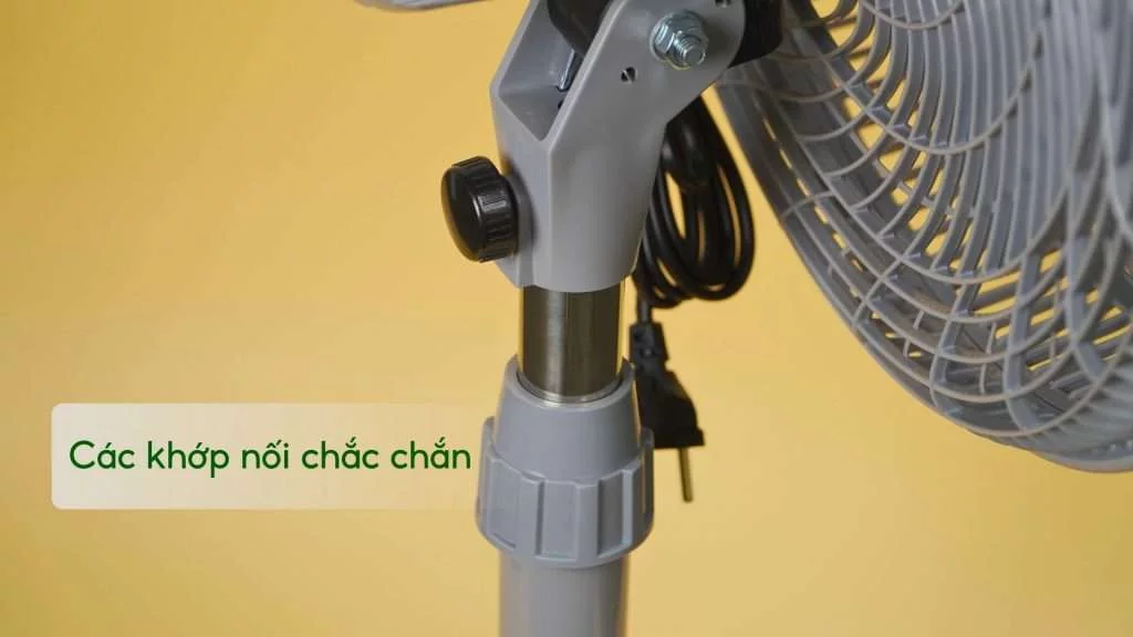 Quạt Đứng Asiavina VY639791 Các khớp nối chắc chắn