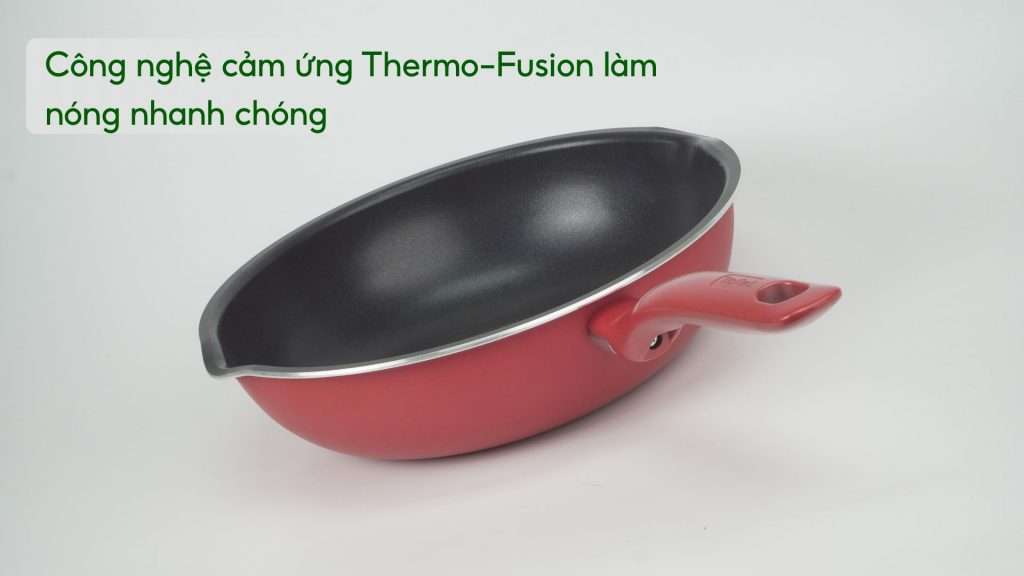 Chảo Chiên Sâu Lồng Tefal So Chef 28Cm G1358696 Công nghệ cảm ứng Công nghệ cảm ứng Thermo-Fusion làm nóng nhanh chóng