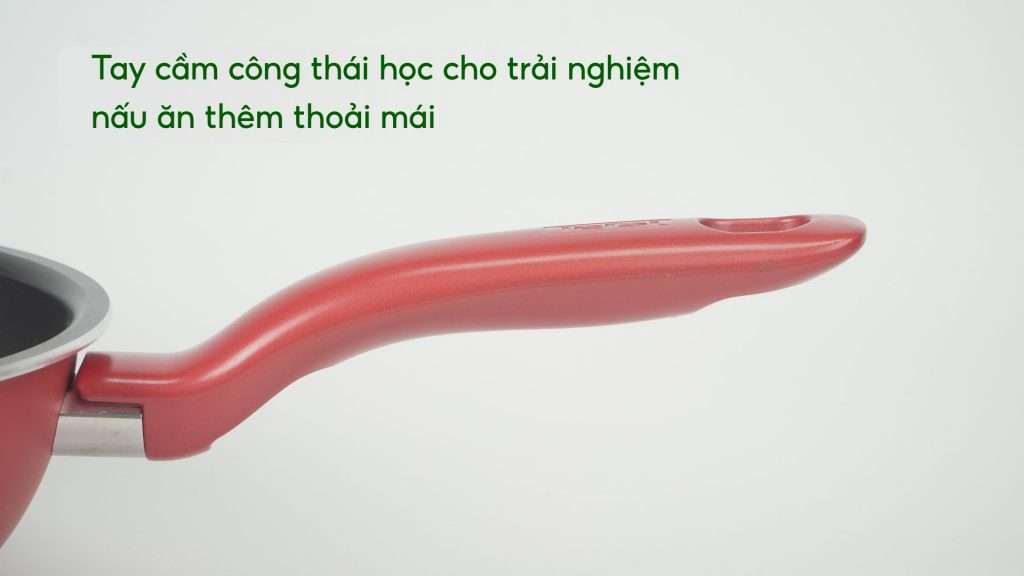 Chảo Chiên Sâu Lồng Tefal So Chef 28Cm G1358696 Tay cầm công thái học cho trải nghiệm nấu ăn thêm thoải mái