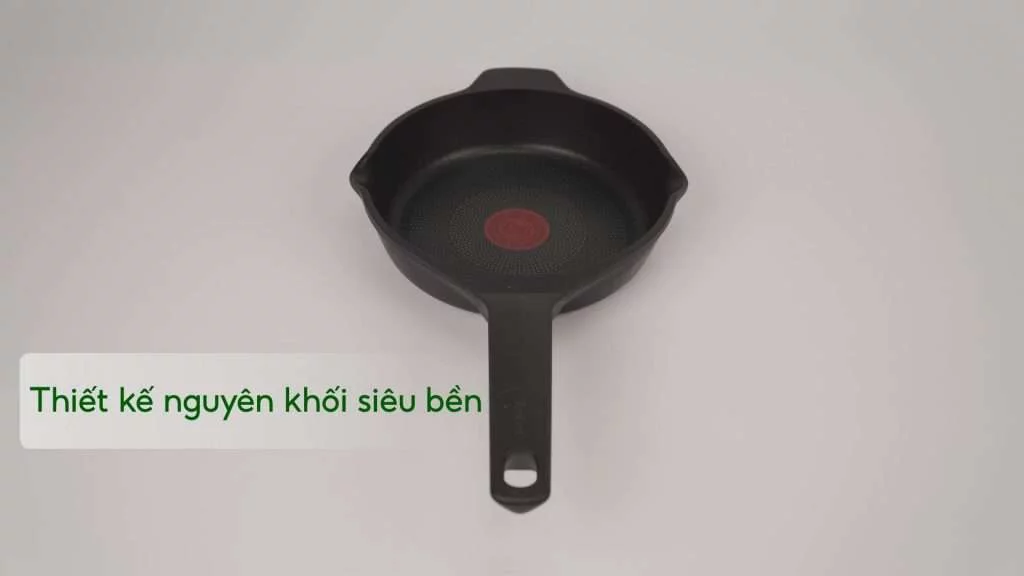 Chảo Đúc Cao Cấp Tefal Robusto Có Miệng Rót 20Cm E2490244 Thiết kế nguyên khối siêu bền