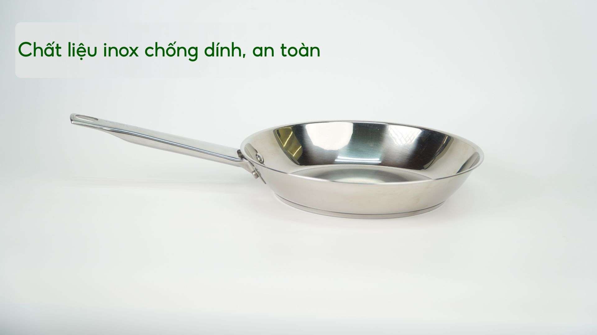 Chảo Inox Cao Cấp Professional Tefal B9210455 24Cm B9210455 Chất liệu inox chống dính, an toàn