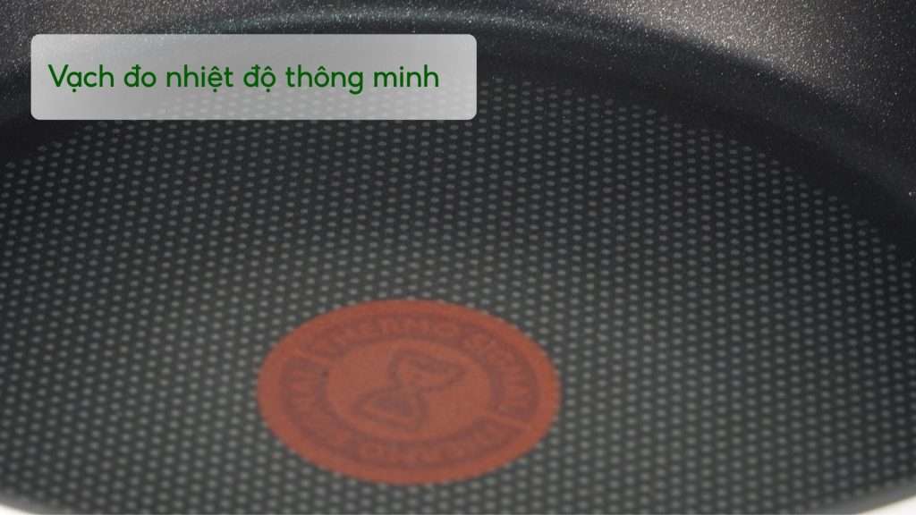 Chảo Nồi Có Nắp Đa Năng 3 Trong 1 Tefal 24Cm Đen G1668795 Vạch đo nhiệt độ thông minh