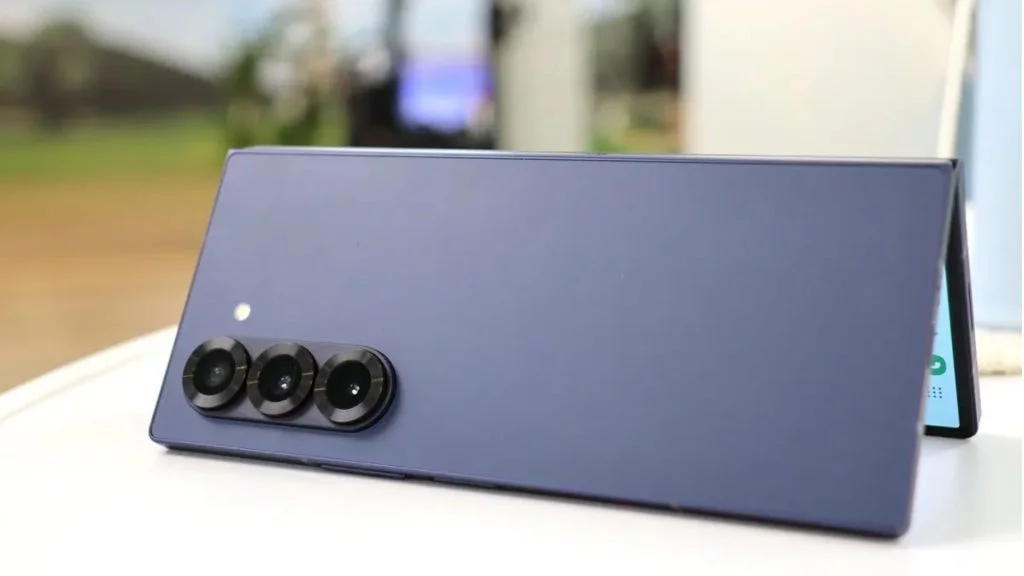 Galaxy Z Fold 6 Bộ 3 camera sau lên tới 50MP