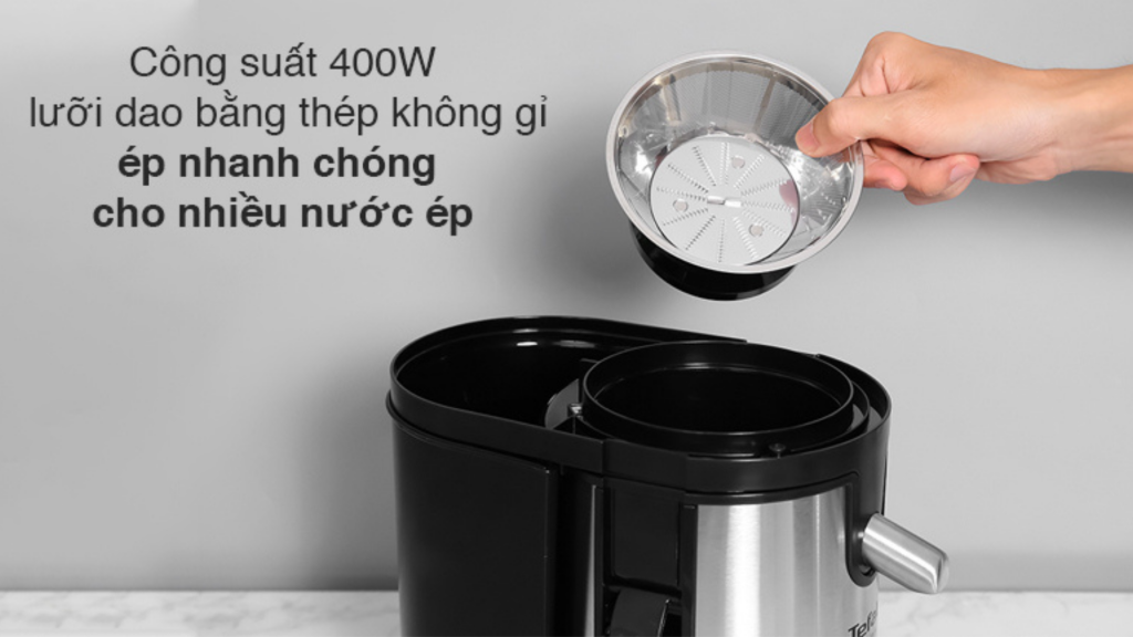 Máy ép trái cây Tefal ZE420D38 trang bị công suất mạnh mẽ 400W