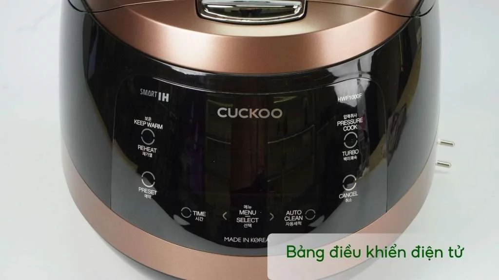 Nồi Cơm Áp Suất Cao Tầng Cuckoo (CRP-HWF1000F_ Bảng điều khiển điện tử