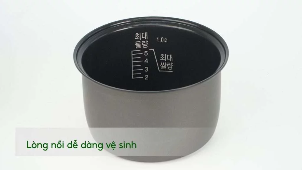Nồi Cơm Điện Áp Suất CUCKOO CR0661 Lòng nồi dễ dàng vệ sinh