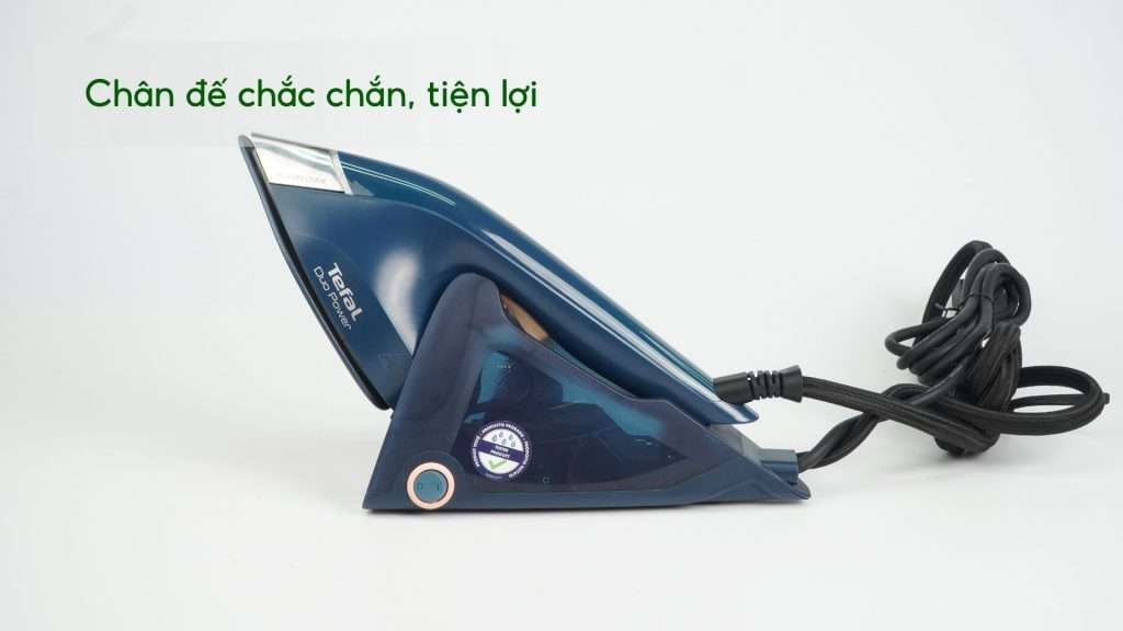 Bàn Ủi 2 Trong 1, Kết Hợp Ủi Hơi Và Cầm Tay Tefal Duo Power JF4032E0 Chân đế chắc chắn, tiện lợi