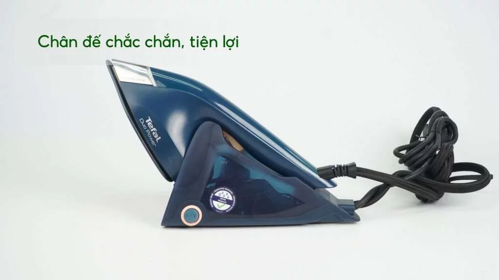 Bàn Ủi 2 Trong 1, Kết Hợp Ủi Hơi Và Cầm Tay Tefal Duo Power JF4032E0 Chân đế chắc chắn, tiện lợi