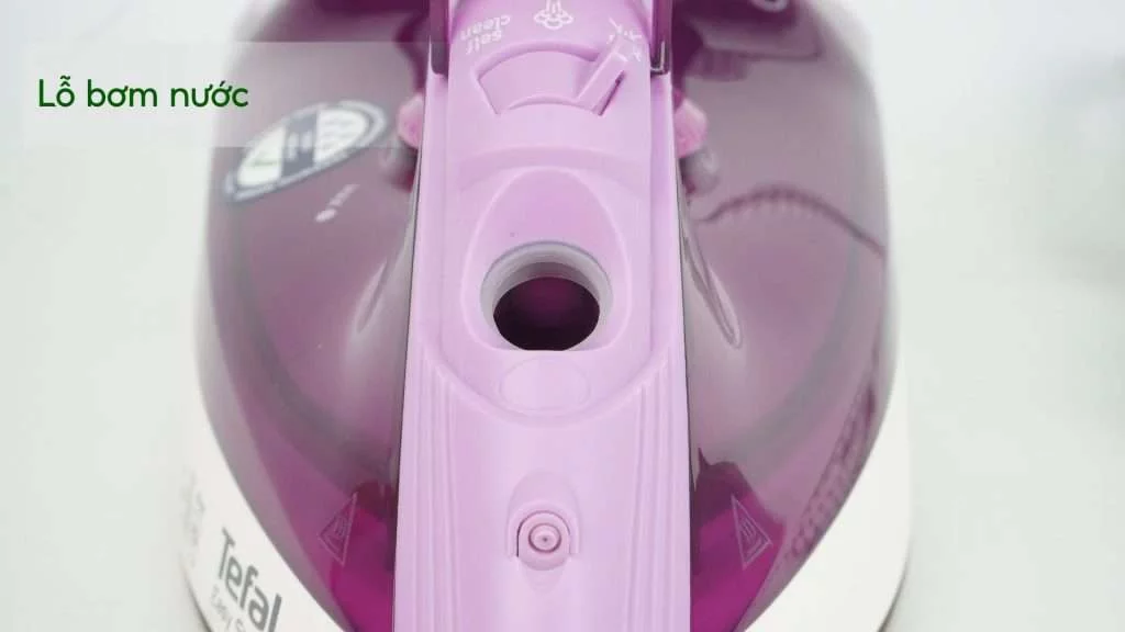 Bàn Ủi Hơi Nước Tefal Easy Steam FV1955E0 1400W Lỗ bơm nước