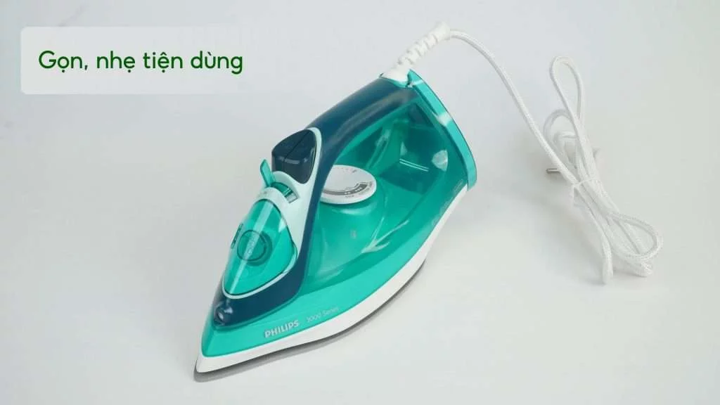 Bàn ủi hơi nước Philips DST3030_70_Xanh ngọc đậm Gọn, nhẹ tiện dùng