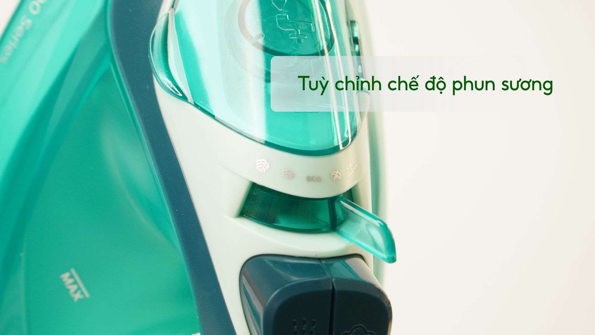 Bàn ủi hơi nước Philips DST3030_70_Xanh ngọc đậm Tuỳ chỉnh chế độ phun sương