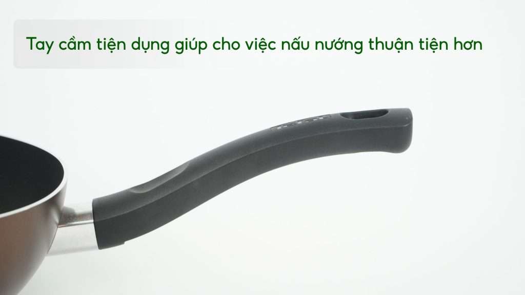 Chảo sâu lồng Tefal Day By Day 24cm G1436405 Tay cầm tiện dụng giúp cho việc nấu nướng thuận tiện hơn