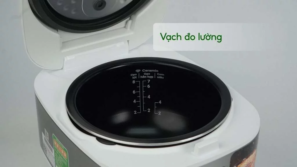 Nồi Cơm Điện Tử Cao Tần Tefal Rice Master RK8131Y0 1.5L Vạch đo lường