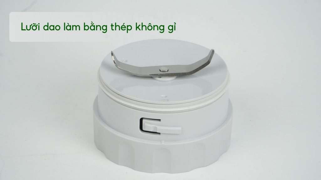 Máy xay sinh tố PHILIPS HR2041_10_Trắng Lưỡi dao làm bằng thép không gỉ