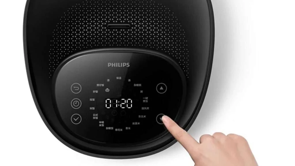 Nồi cơm điện tử PHILIPS HD4539_62 - Bảng điều khiển có màn hình hiển thị