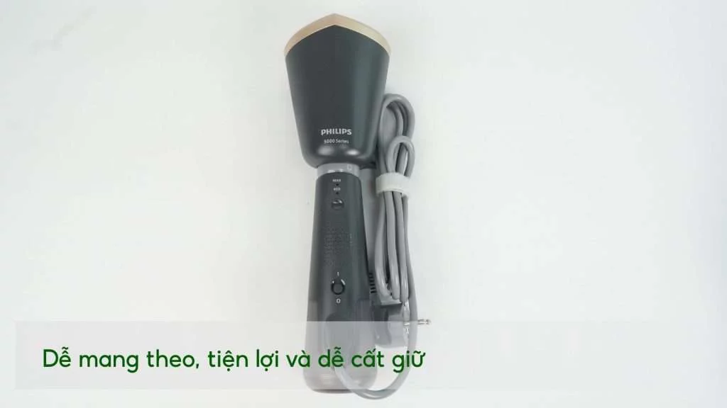Bàn ủi hơi nước cầm tay Philips STH5030_80 Dễ mang theo, tiện lợi và dễ cất giữ