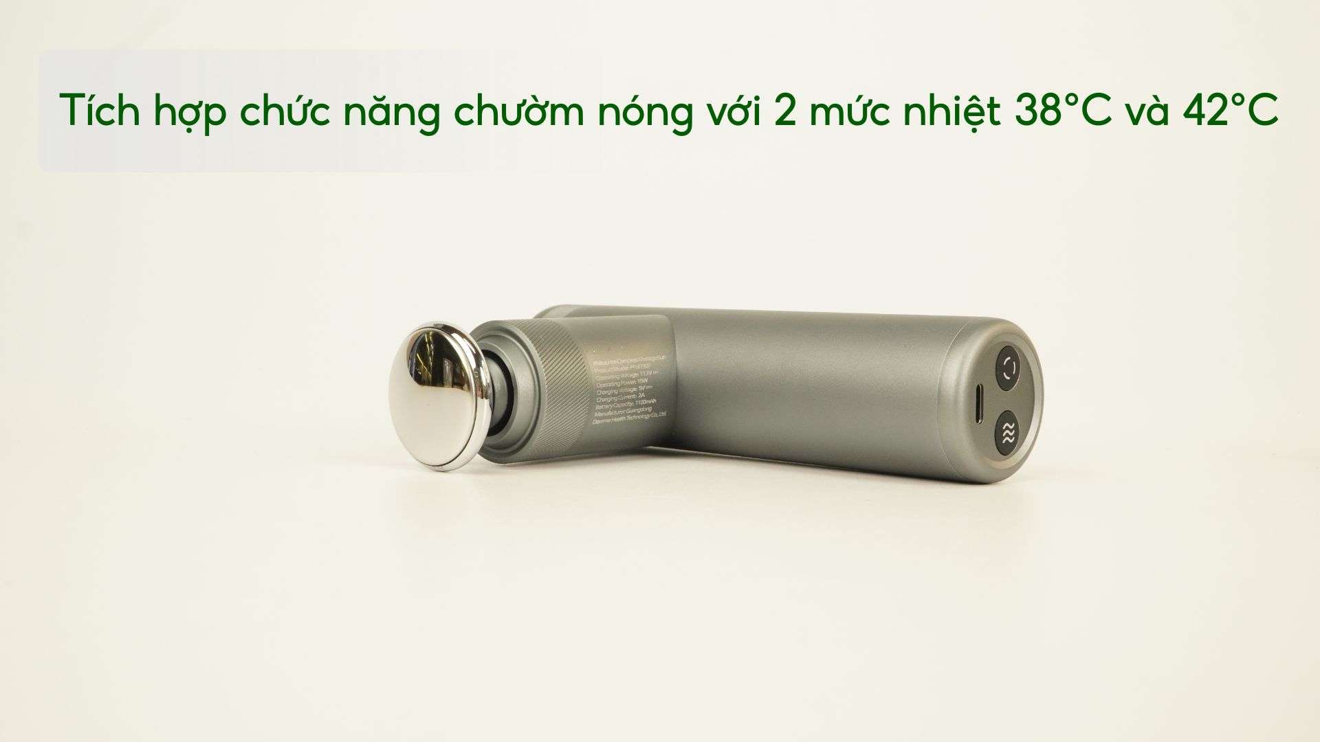 Máy massage cầm tay Philips PPM7307 Tích hợp chức năng chườm nóng với 2 mức nhiệt 38°C và 42°C