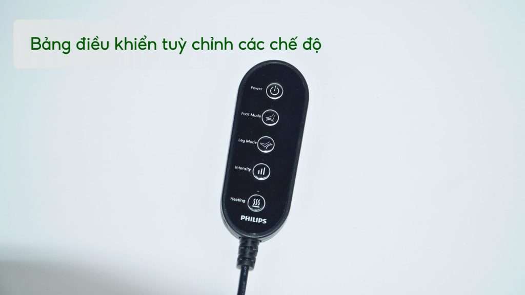 Máy massage chân Philips PPM6331 Bảng điều khiển tuỳ chỉnh các chế độ