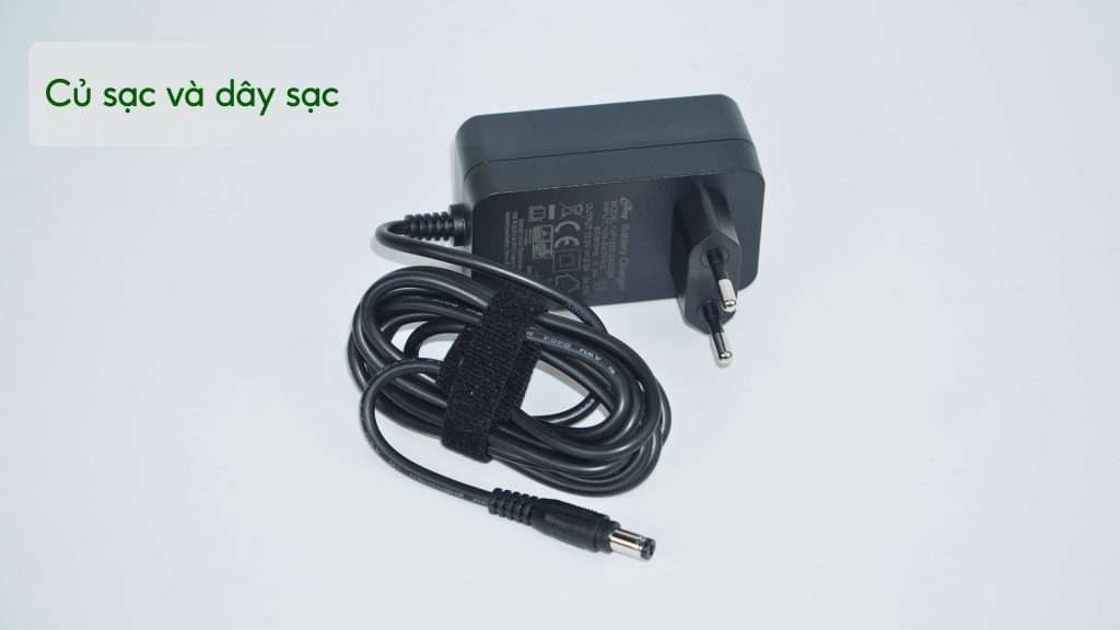 Máy massage chân Philips PPM6331 Củ sạc và dây sạc