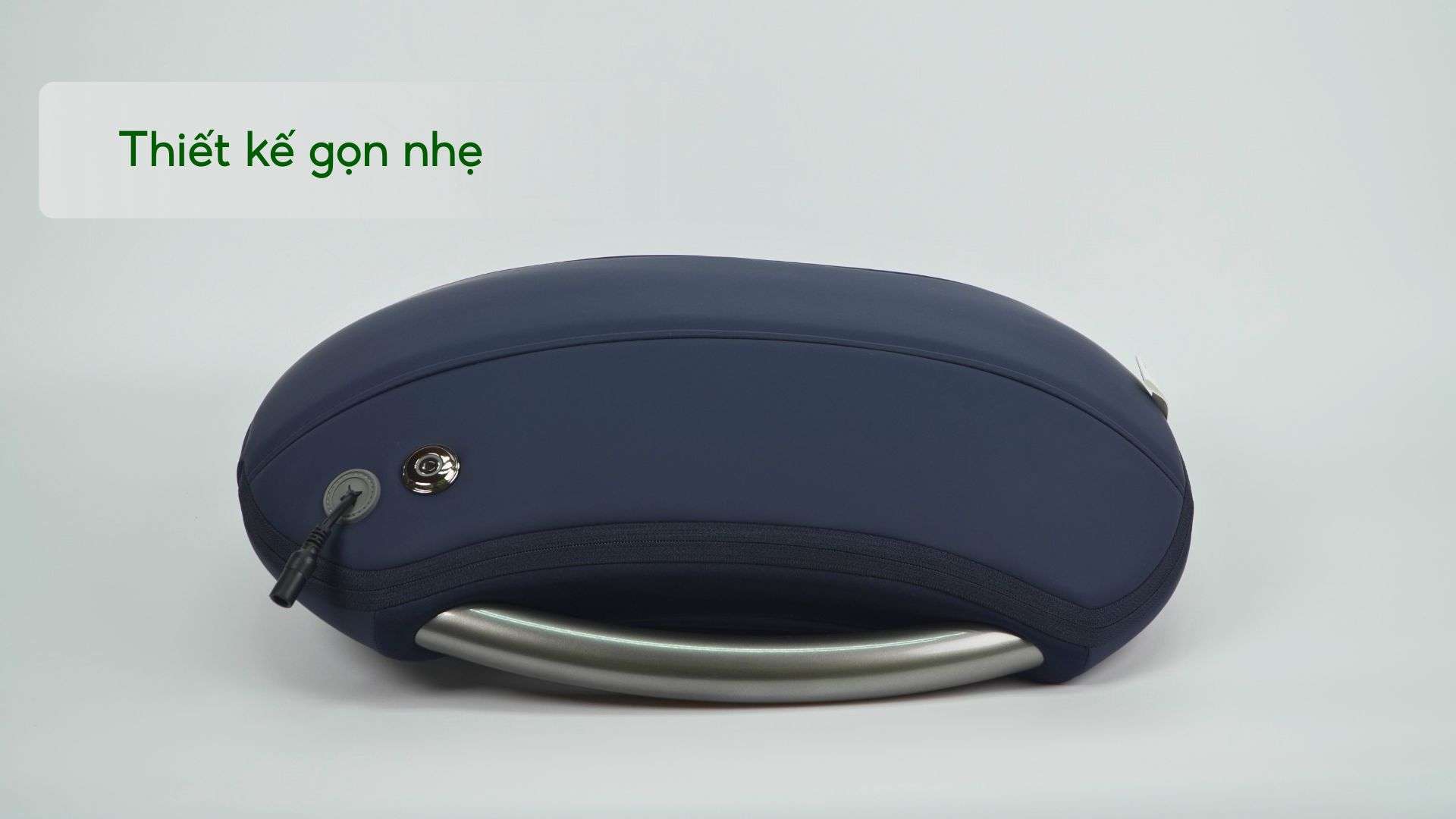 Máy massage lưng Philips PPM4501 Thiết kế gọn nhẹ