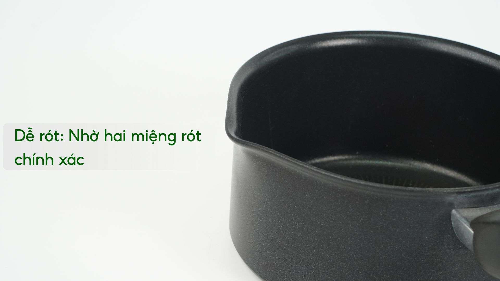 Nồi cán dài_ Quánh Tefal Unlimited 16cm – G2552802 Dễ rót Nhờ hai miệng rót chính xác