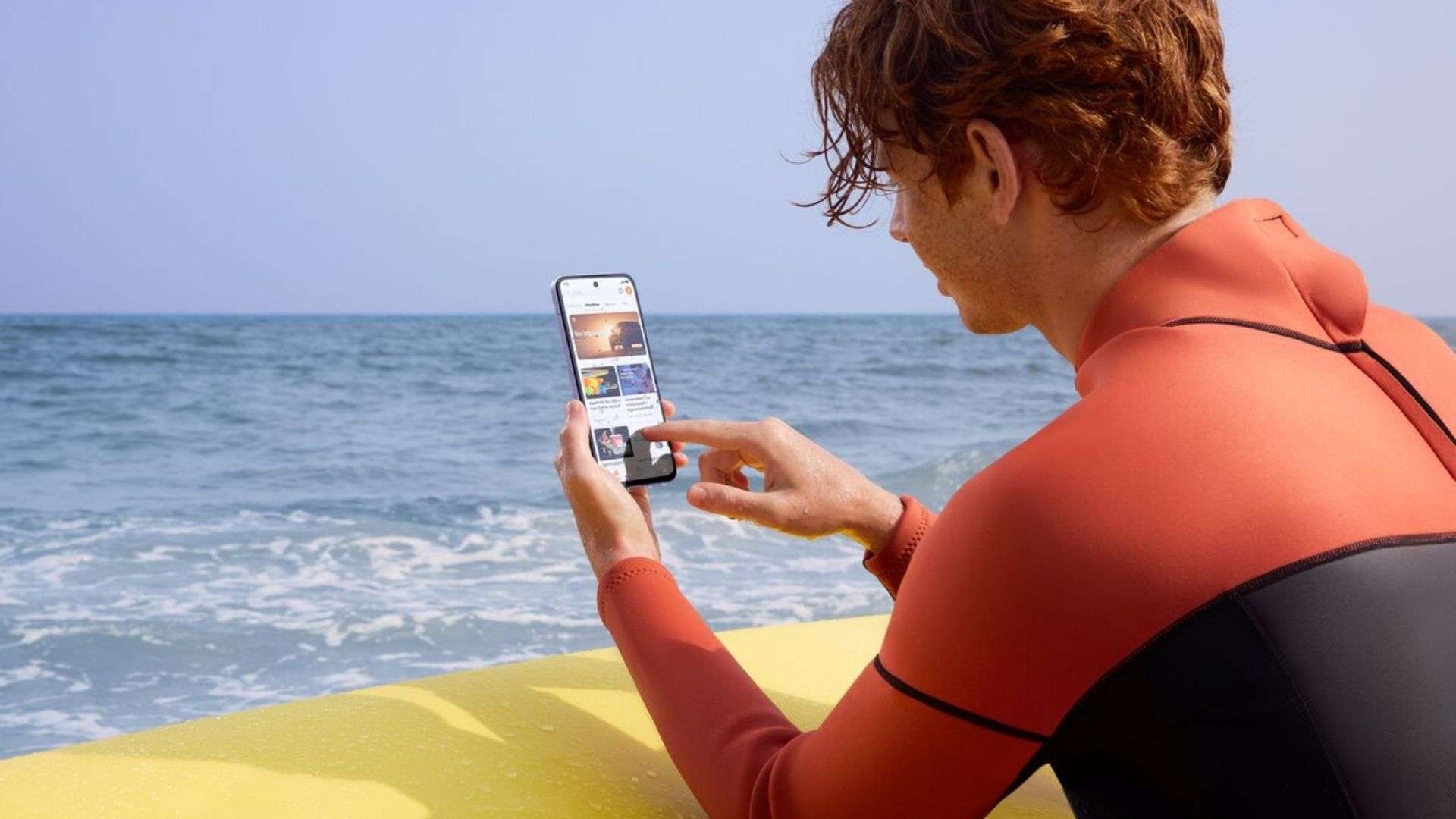 Thiết kế và màn hình_ Lớn hơn, mượt mà hơn